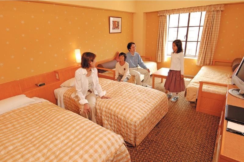 Tokyo Disney Celebration Hotel Urayasu Exterior foto